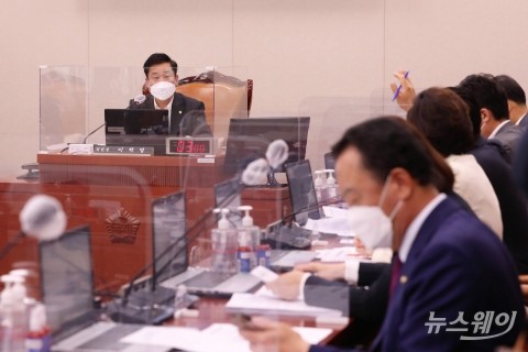 손실보상 청문회, 소급적용 놓고 우려 시선 여전
