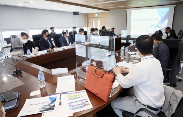 인천경제청 “인천 물류로봇 생산 기업, 관련 대학·기관 한자리에”
