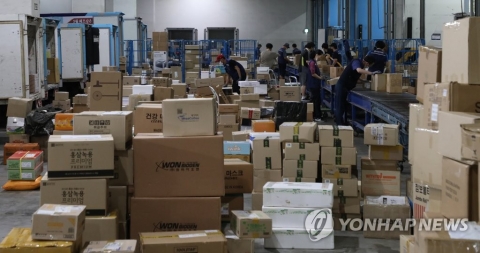 배송 지연에 접수·집하 중단도···택배노조 파업 영향 확산