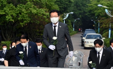 박남춘 인천시장 “한국전쟁 71주년, 잊지 않을 것”