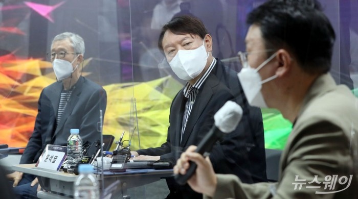 윤석열 전 검찰총장, 스타트업 현장 간담회 참석. 사진=이수길 기자 leo2004@newsway.co.kr 8일