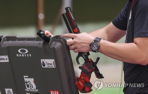 ‘사격 황제’ 진종오, 10m 공기권총 메달 획득 실패···김모세 결선 진출