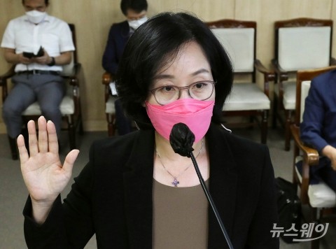 서울시의회 김현아 ‘부적격’ 의결...셈 복잡해진 오세훈