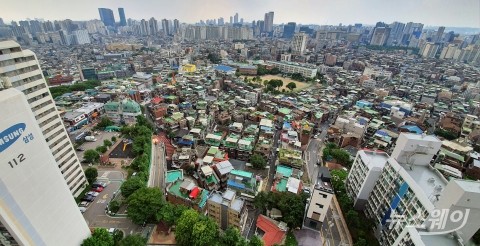 국토부 &quot;도심복합사업 시공사 선정, 사업시행인가 전으로 추진&quot;