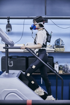 카이스트 산타레깅스 성능 검증 실험 이미지. 사진=코오롱FnC