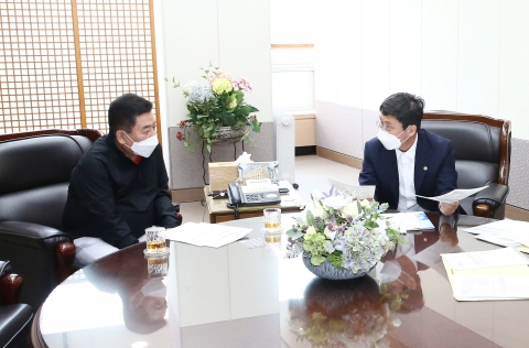 구충곤 화순군수, ‘K-글로벌 백신허브 구축’사업 유치 ‘발 빠른 행보’