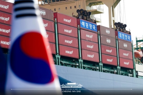 해외엔 안 판다는 HMM···김경배, 국내 후보군 입김 작용(?)