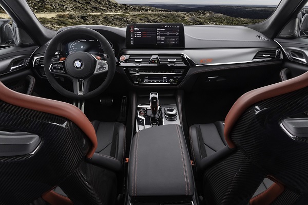 635마력 고성능 진수 ‘BMW 뉴 M5 CS’ 출시···2억580만원 기사의 사진