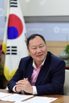 김인호 서울시의회 의장 “지방자치 부활 30주년, 지방의회법 제정에 노력 다할 것”