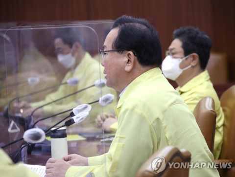 수도권 4단계, 10월 3일까지 연장···모임은 최대 6명