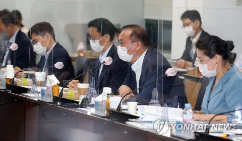 내년 건강보험료율 1.89% 인상···직장인 월평균 2천475원 더 낸다