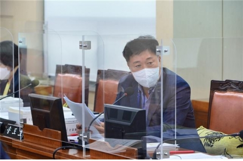 송도호 서울시의원 “신림선 공기정화장치 없는 지상 환기구 개선대책 마련해야”