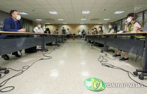 보건노조·복지부, 오후 막판 교섭···최종 결렬 땐 내일 총파업