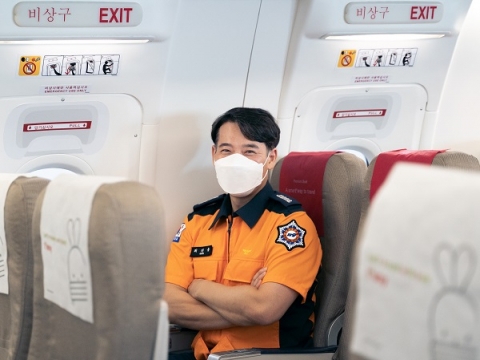 티웨이항공, 소방관 비상구 좌석 제공···기내 안전 확대