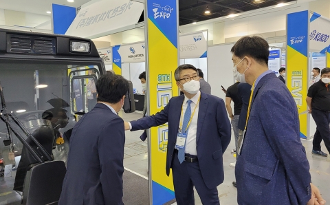 박상철 호남대 총장, 국제전기자동차엑스포 참석