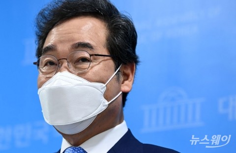 이낙연 &quot;문 대통령, 진지하게 국정 임했다···정부 평가는 국민 몫&quot;
