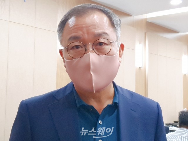 ‘주식농부’ 박영옥 “사조산업 변화해야···소액주주에 의결권 위임”