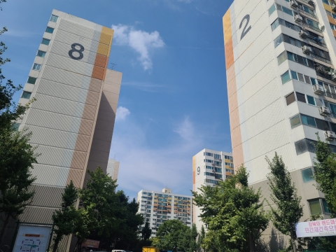 재건축 실거주 백지화 두달···전세 ‘활발’한 강남, 강북은 ‘정체’