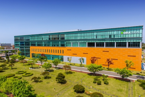 셀트리온 지주사 합병, 스킨큐어 제외 2개사 합병 추진