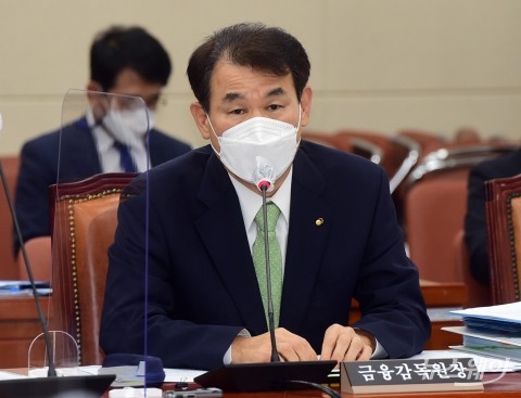 정은보 “개인 공매도, 간접투자 형태가 바람직”