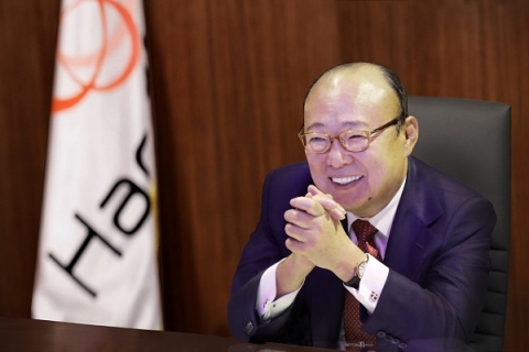 한화그룹 창립 69주년···김승연 회장 “가슴 뛰는 도전 시작”