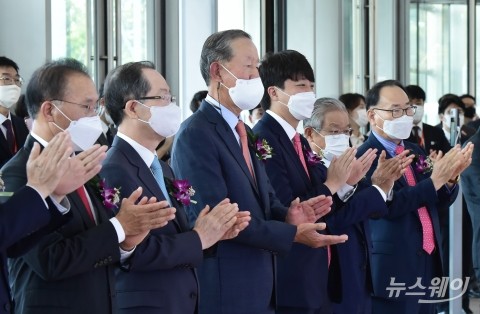 전경련 “글로벌공급망 재구축에 콘트롤타워 민관합동 개편해야”