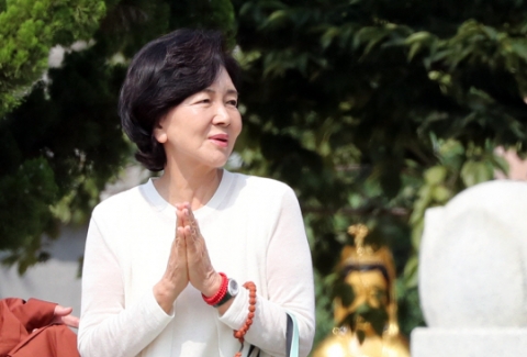 홍라희, 삼성전자 주식 1500만주 처분...약 2조원 규모