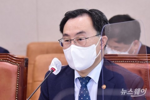 문승욱 장관, 겨울철 전력수급 현장점검