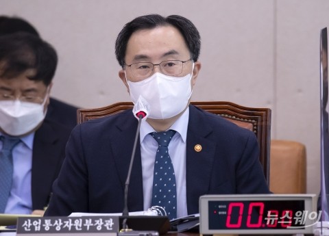 산업부, ‘2기 소부장 으뜸기업’ 21개 선정