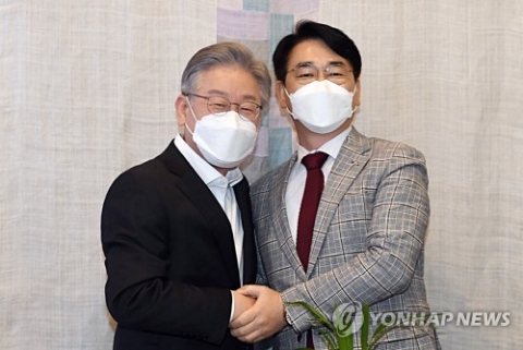 박용진도 이재명 ‘원팀’으로···공동선대위원장 맡는다