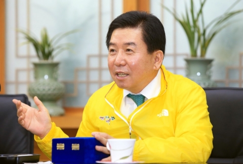 구충곤 화순군수 “첨단의료복합단지 지정, 글로벌 백신 허브 구축”