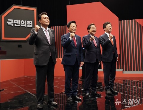 지라시에 출렁이는 윤석열·홍준표 테마주 ‘투자주의보’