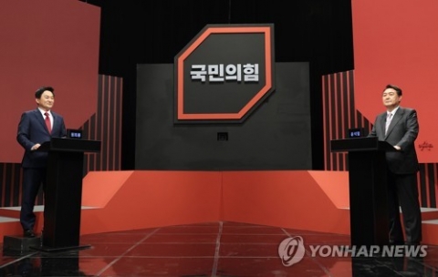 윤석열·원희룡, 맞수 토론서 공방 대신 정책 경쟁