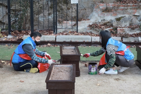DGB생명, 보육시설 기부 및 임직원 봉사활동 진행