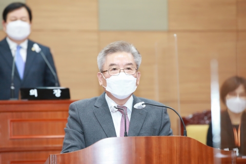 구충곤 화순군수 “군수 선거보다 더 큰 정치 펼치겠다”