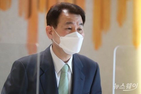 정은보 금감원장 &quot;조사전담반 통해 불법 공매도 엄정 조치&quot;