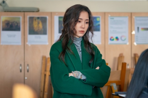 배우 신현빈, 코로나19 확진···“모든 스케줄 취소”
