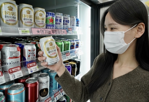 “취하지 않고 분위기 즐긴다”···편의점 무알콜 맥주 매출 6배 증가