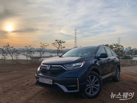 혼다 뉴 CR-V 하이브리드, 기본기에 경제성 쌓다···‘패밀리 SUV 새 기준’