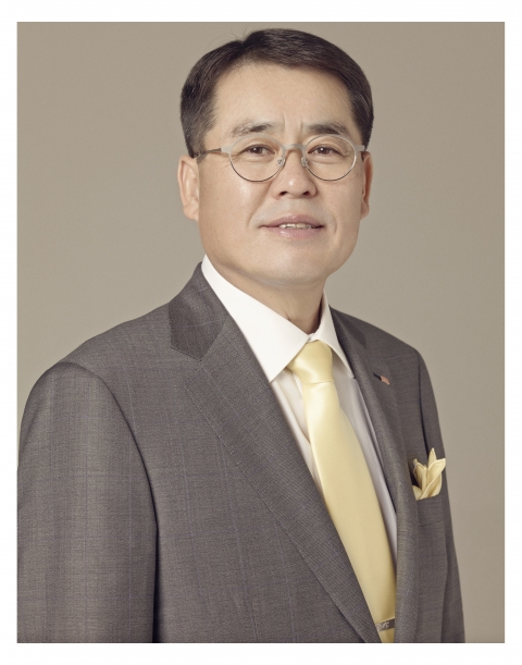 E1 구자용 회장 41억···구동휘 전무 5억