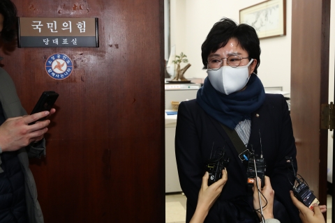 이준석 이어 조수진도 선대위직 사퇴 “정권 교체 위해 백의종군”(종합)