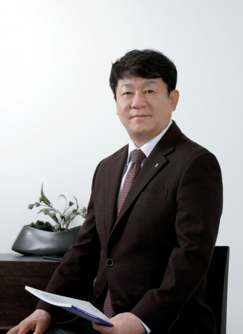김윤식 신협중앙회장, '상생·재무안정·新사업' 트리플 크라운 달성 목표