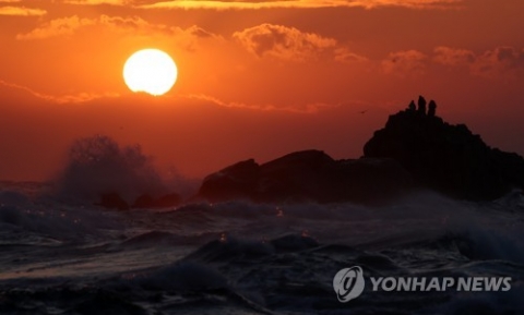 코로나19 확산에 연말·연초 국립공원 통제···해넘이·해맞이 못한다