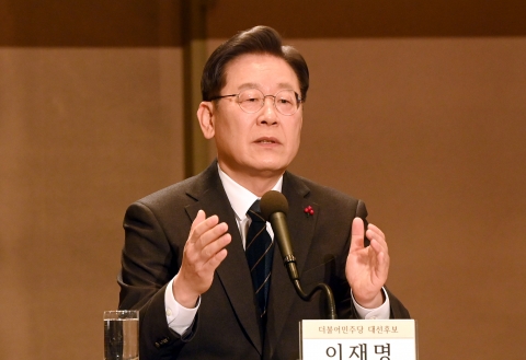 이재명 내일 신년 기자회견···키워드는 ‘위기 극복’