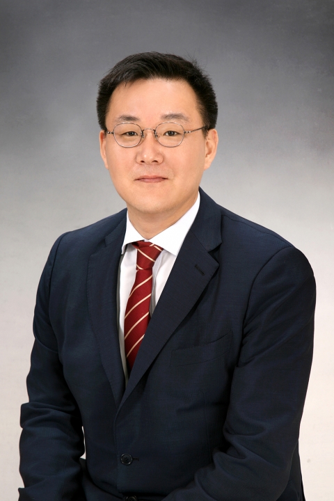 김남호, DB하이텍서 27억5200만원 수령···김준기 18억4500만원