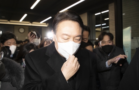 선대위 총사퇴·지도부 해체에···윤석열, 쇄신안 고심