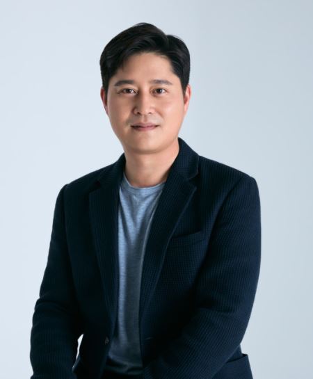 류영준 바통 이어받는 신원근···신뢰 회복·자회사 안착 숙제