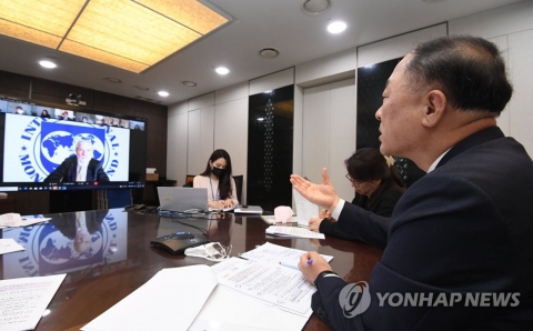‘14조 추경 긍정평가’ IMF, ‘재정건전성 강화’ 주문 이유는?