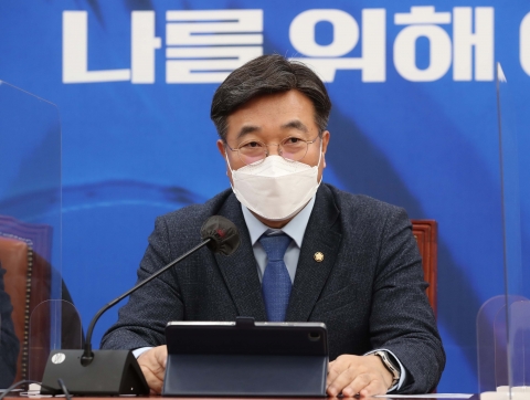 윤호중 &quot;최소 35조원 추경···15일 이전 반드시 처리&quot;