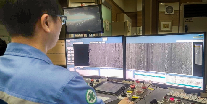 광양제철소가 슬라브 표면의 결함을 인공지능 기술로 자동 검출하는 기술을 개발하고 품질 경쟁력 향상에 나섰다.